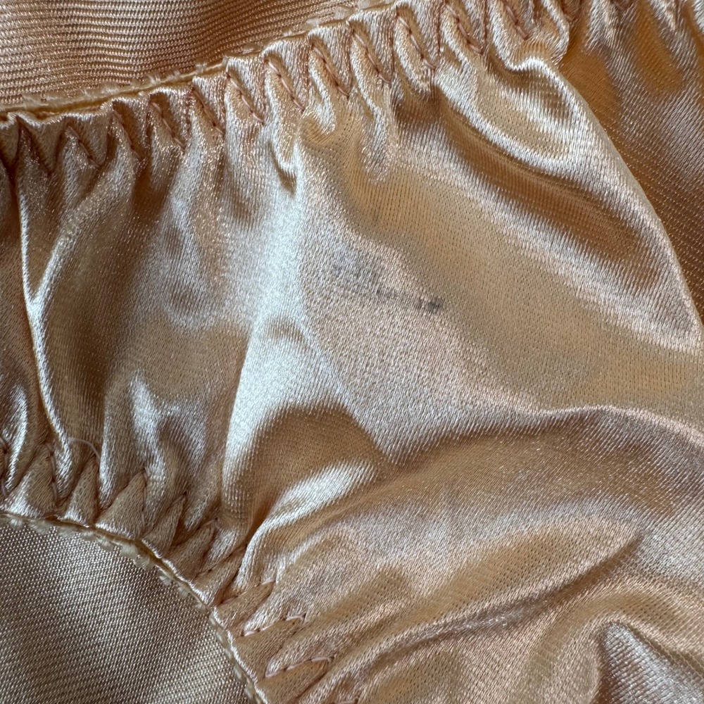 Vintage Victoria's Secret Second Skin Panties Gold Women's Size Large - Picture 8 of 9